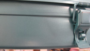「フェリシモ」で販売中の「老舗工場で作られる レトロなスチール工具箱」